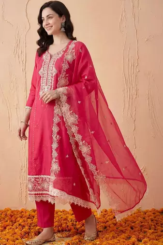 Women Ethnic Motifs Embroidered Thread Work Kurta with Trousers & With Dupatta