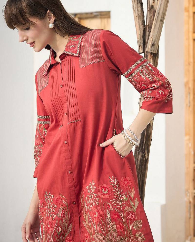 Women Floral Embroidered Thread Work Cotton A-Line Kurta with Palazzos