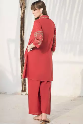 Women Floral Embroidered Thread Work Cotton A-Line Kurta with Palazzos