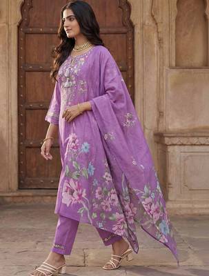 Women Floral Embroidered Thread Work Cotton Kurta with Trousers & With Dupatta 3