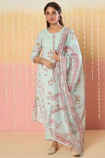 Women Floral Printed Kurta with Trousers & Dupatta