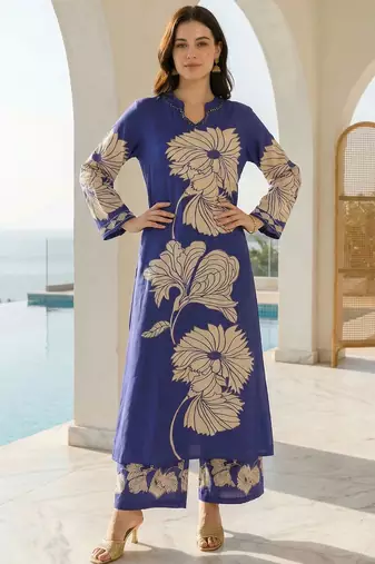 Women Floral Printed Beads and Stones Kurta with Palazzos