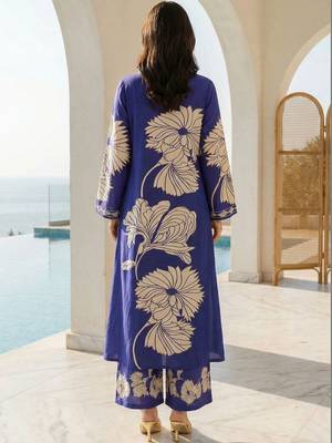 Women Floral Printed Beads and Stones Kurta with Palazzos 5