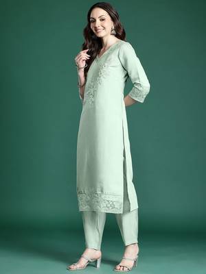 Floral Embroidered Kurta with Trousers & Dupatta 6