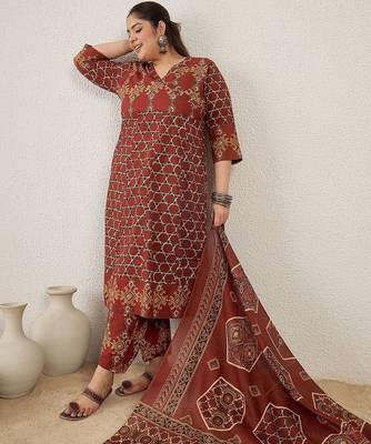 Plus Size Maroon Printed A-Line Kurta Trousers With Dupatta Set 1