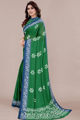 green batik printed chiffon saree with unstitched blouse piece 4