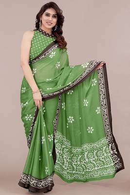 green batik printed chiffon saree with unstitched blouse piece 1