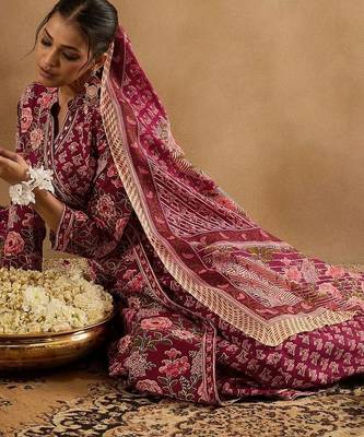 Women Floral Printed Angrakha Cotton Kurta with Trousers & With Dupatta 3