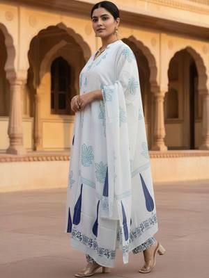 Women Printed Thread Work Cotton Kurta with Trousers & Dupatta 1