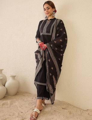 Women Ethnic Motifs Printed Mirror Work Cotton Kurta with Trousers & Dupatta 5