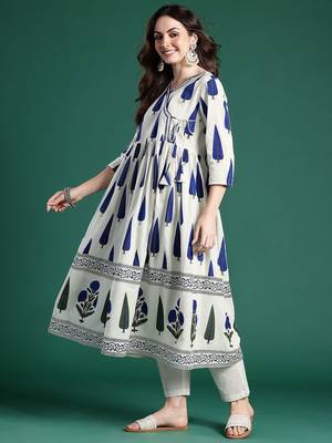 Ethnic Motifs Printed Angrakha Cotton Kurta with Trousers & Dupatta 6