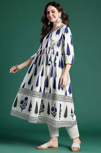 Ethnic Motifs Printed Angrakha Cotton Kurta with Trousers & Dupatta