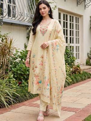 Women Floral Printed Thread Work Linen Kurta with Trousers & With Dupatta 6