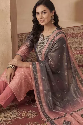 Women Bandhani Embroidered Sequinned Kurta with Trousers & With Dupatta