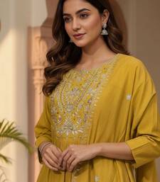 Women Ethnic Motifs Embroidered Pleated Thread Work Kurta with Trousers & With Dupatta
