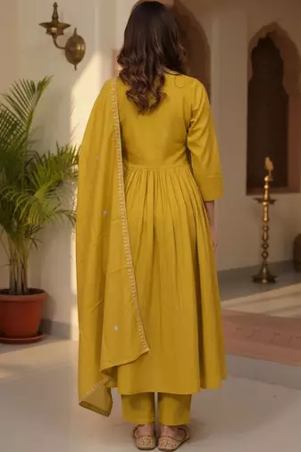 Women Ethnic Motifs Embroidered Pleated Thread Work Kurta with Trousers & With Dupatta