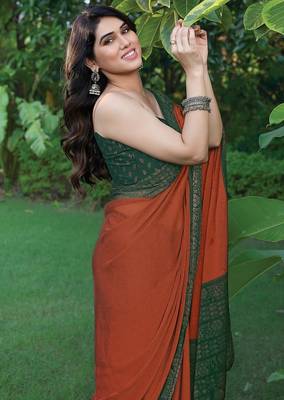 rust floral printed chiffon saree with unstitched blouse piece 3