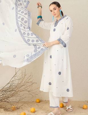 Women Floral Embroidered Thread Work Cotton Kurta with Trousers & With Dupatta 1