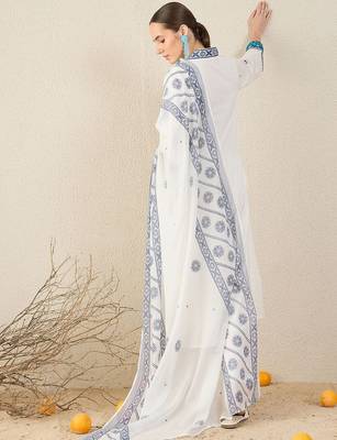 Women Floral Embroidered Thread Work Cotton Kurta with Trousers & With Dupatta 4