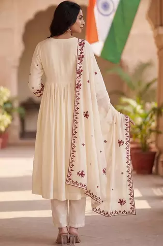 Women Ethnic Motifs Embroidered Empire Thread Work Kurta with Trousers & With Dupatta