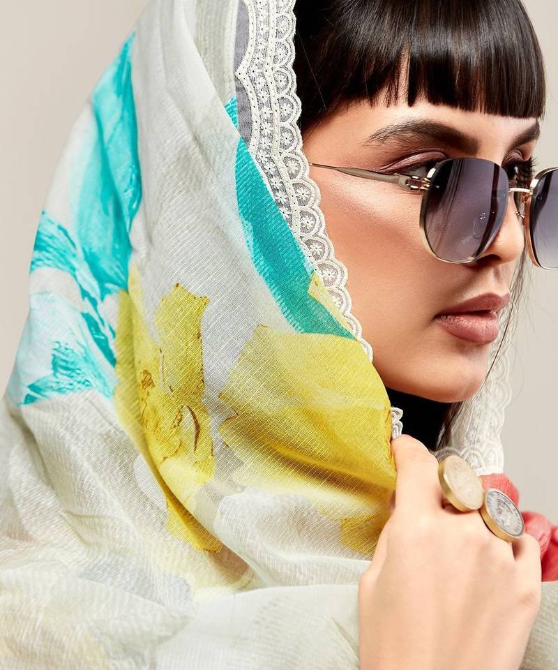 Floral Printed Round Neck Long Sleeves Kurta & Trouser With Dupatta