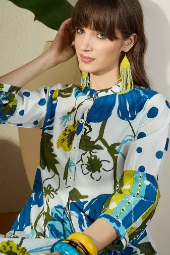 Women Floral Printed Cotton Kurta with Trousers