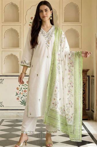 Women Floral Embroidered Thread Work Cotton Kurta with Trousers & With Dupatta