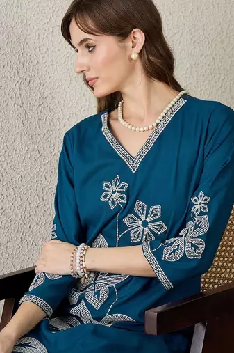Women Floral V-Neck Embroidered Thread Work Straight Kurta Sets