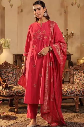 Floral Embroidered Notch Neck Panelled A-Line Kurta & Trousers With Dupatta