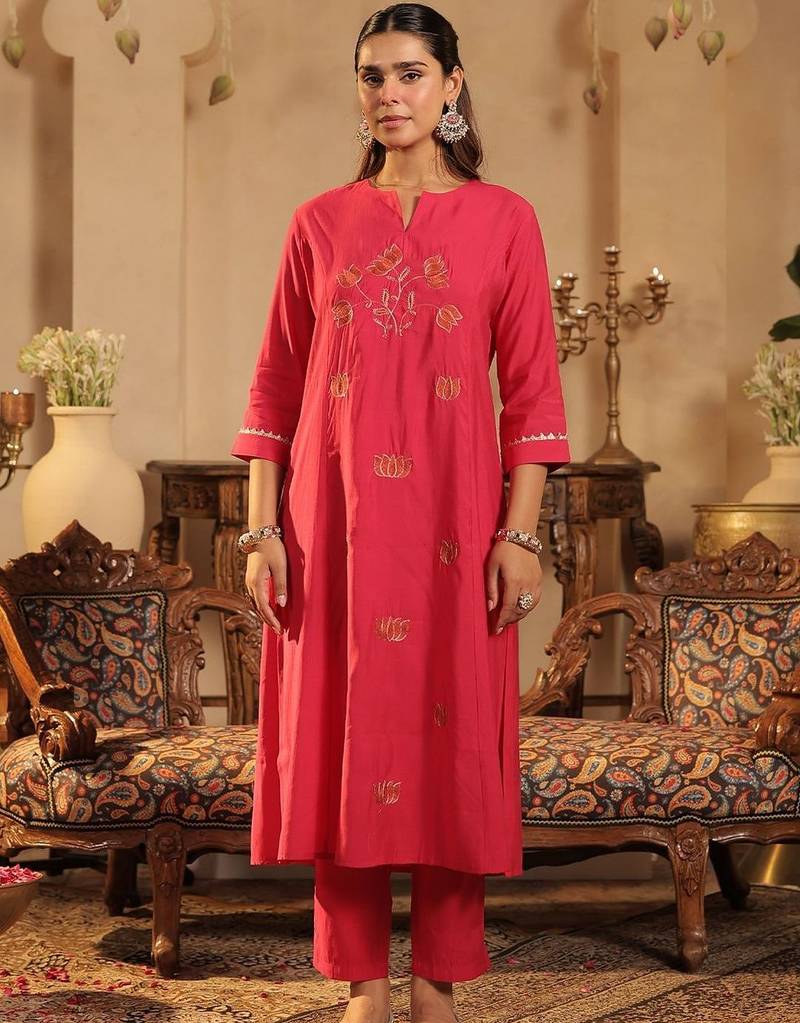 Floral Embroidered Notch Neck Panelled A-Line Kurta & Trousers With Dupatta