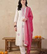 Women Ethnic Motifs Embroidered Thread Work Cotton Kurta with Trousers & With Dupatta