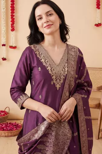 Women Ethnic Motifs Embroidered Kurta with Trousers & With Dupatta