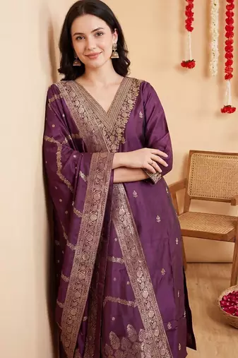 Women Ethnic Motifs Embroidered Kurta with Trousers & With Dupatta