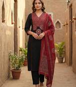 Cotton cambric printed a-line kurti-pant-dupatta set