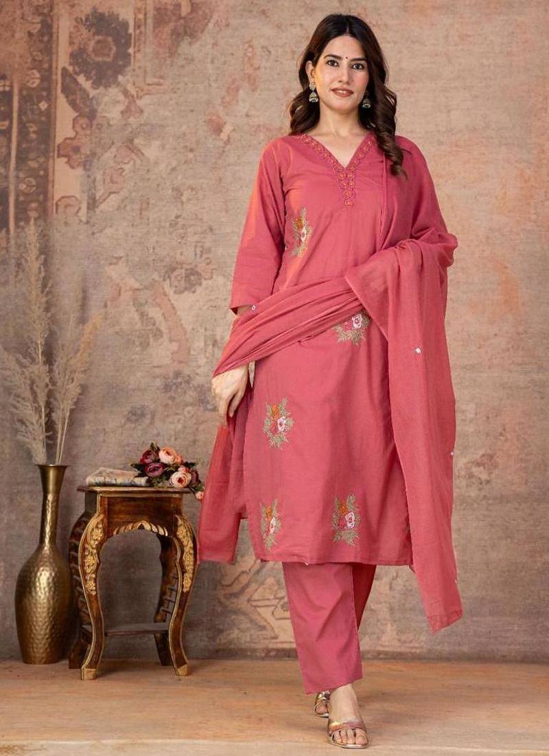 Cotton cambric straight kurti-pant-dupatta set