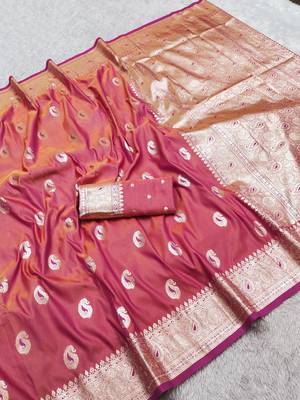 Pink soft silk blend saree with zari weaving meenakari design 5