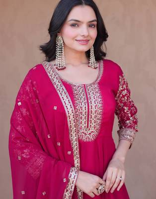 Pink sequins zari embroidered faux blooming anarkali gown set 3