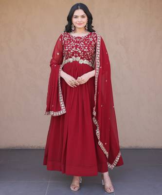 Maroon embroidered faux blooming anarkali gown with dupatta 1