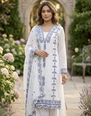 Grey embroidered faux georgette salwar kameez with dupatta 3
