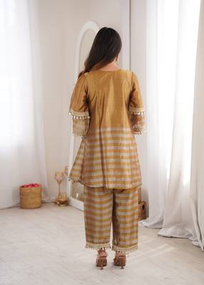 Antique gold embroidered faux georgette salwar kameez with dupatta 4