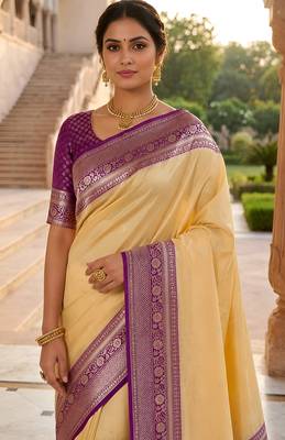 Cream soft silk blend saree with zari weaving meenakari design 2