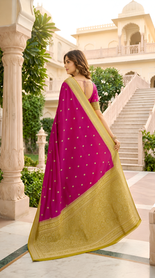 Pink soft silk blend saree with zari weaving meenakari design 3