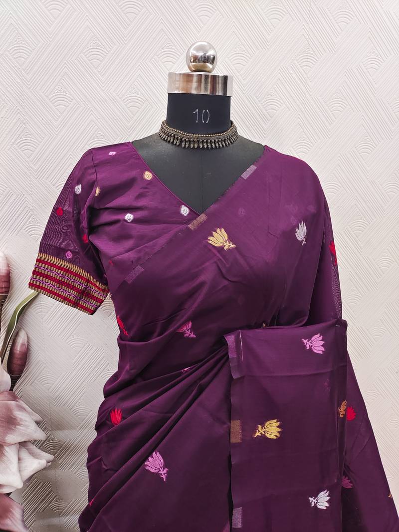 WINE LINEN JACUARD WORK SAREE WITH UNSTITCHED BLOUSE PIECE
