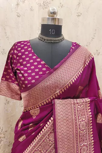 WINE ART SILK BANARASI JACUARD WORK SAREE WITH UNSTITCHED BLOUSE PIECE