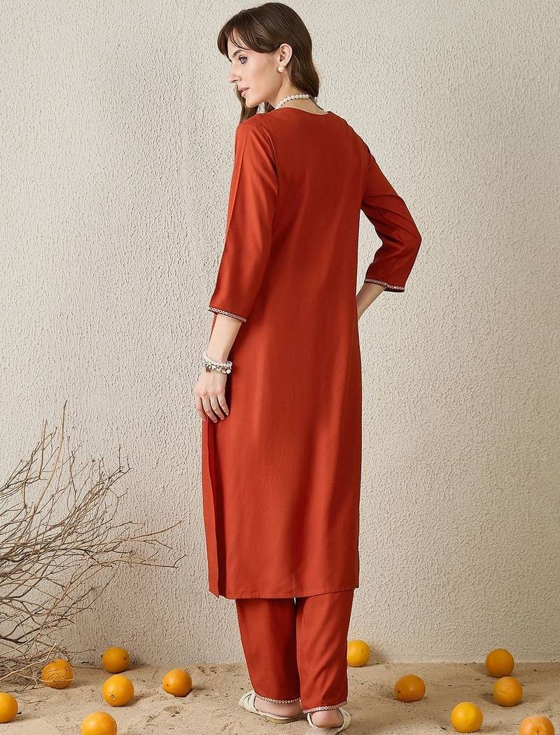 Women Ethnic Motifs Embroidered Pleated Thread Work Kurta with Trousers