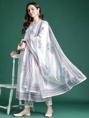 Floral Printed Cotton Kurta with Trousers & Dupatta 1
