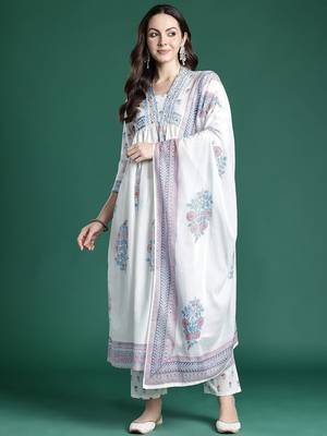 Floral Printed Cotton Kurta with Trousers & Dupatta 7