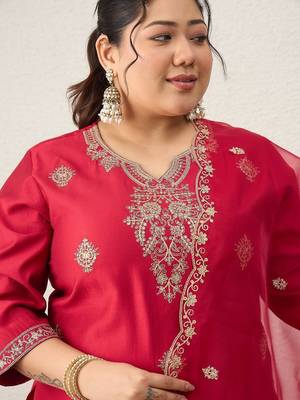 Plus Size Red Embroidered Straight Kurta Trousers With Dupatta Set 2