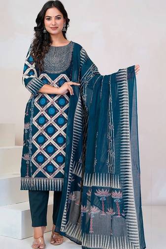 Women Floral Printed Sequinned Cotton Kurta with Trousers & With Dupatta