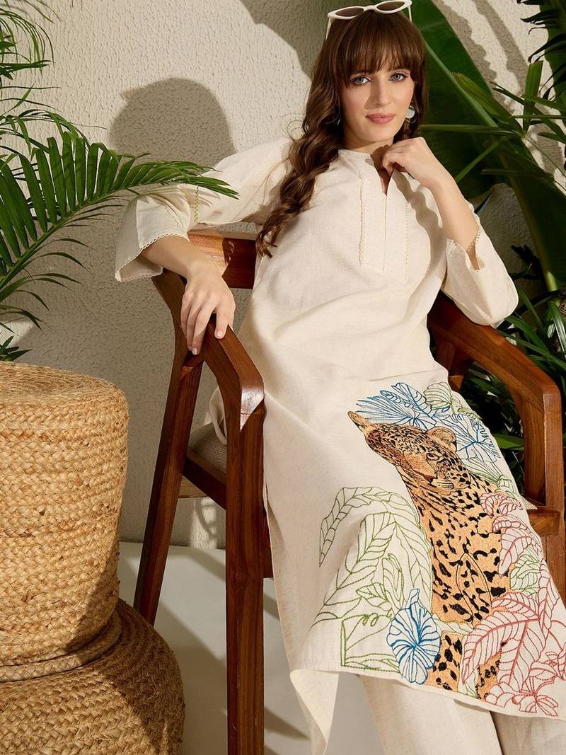 Women Animal Embroidered Thread Work Cotton Kurta with Trousers